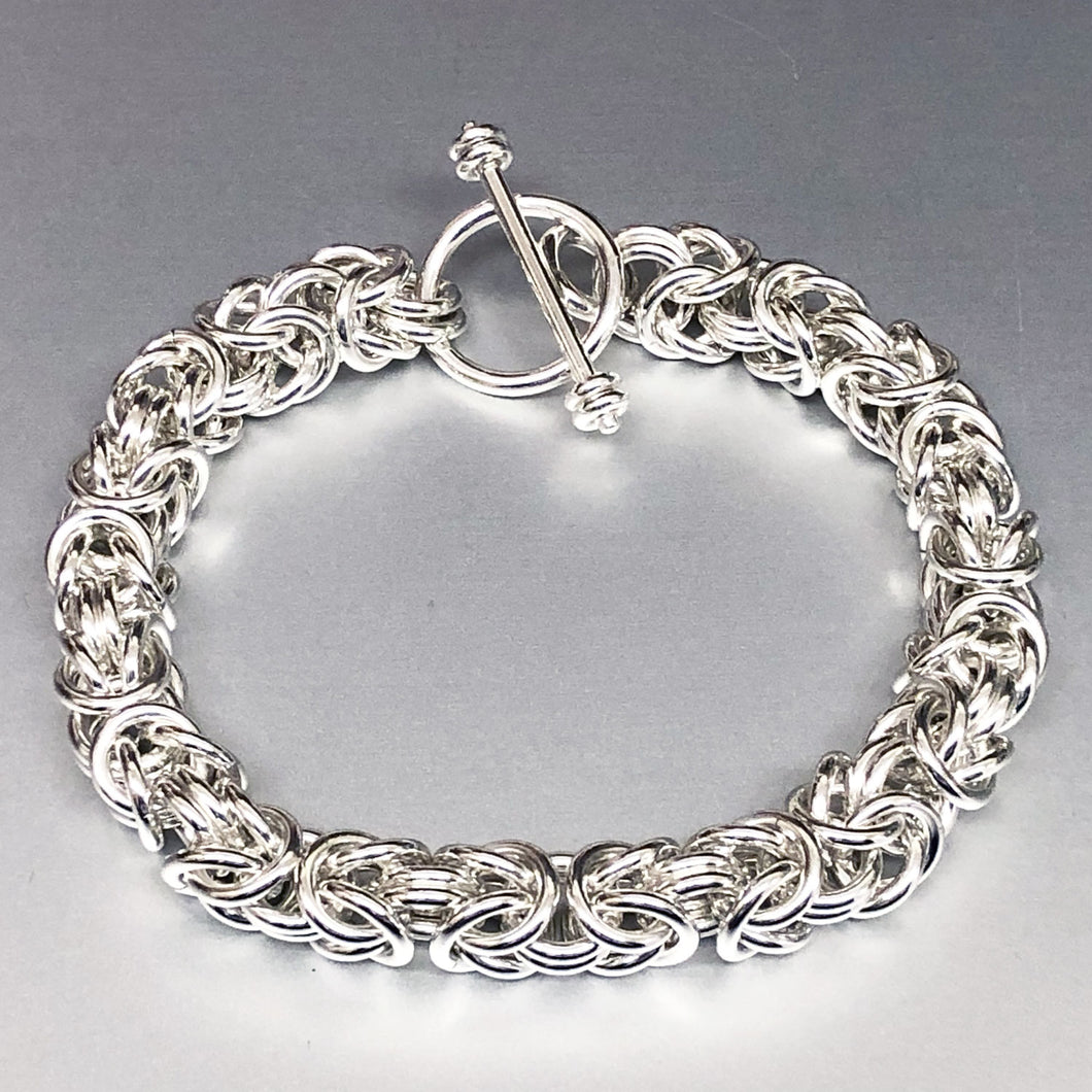 Seaxwolf handcrafted grand sterling silver Byzantine chain for men and women.