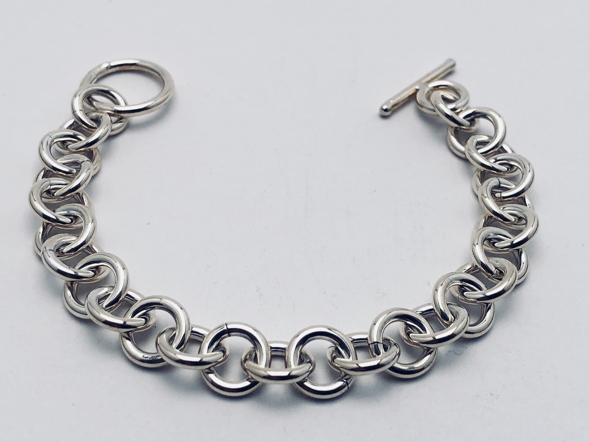 David Yurman DY Mercer Link Bracelet in Sterling Silver with Diamonds, 8  inches | Lee Michaels Fine Jewelry store