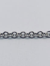 Closeup of Design - Seaxwolf thick single link chain bracelet for men and women in solid 925 sterling silver from handmade links and handcrafted toggle clasp.